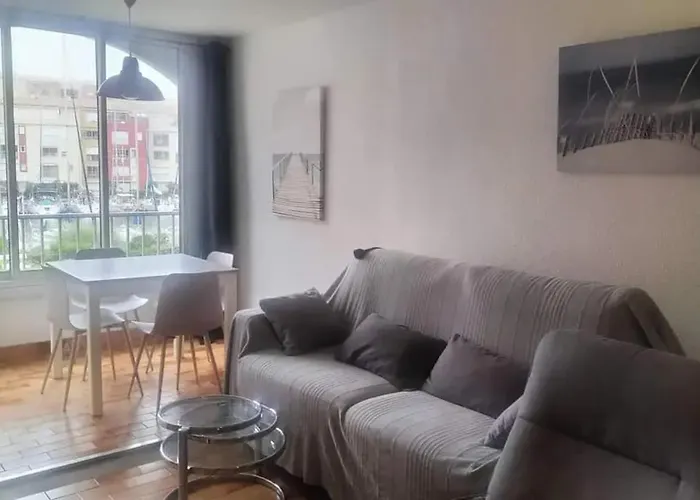 Charmant Studio A Agde, 32 M² Avec Equipements Modernes * Agde